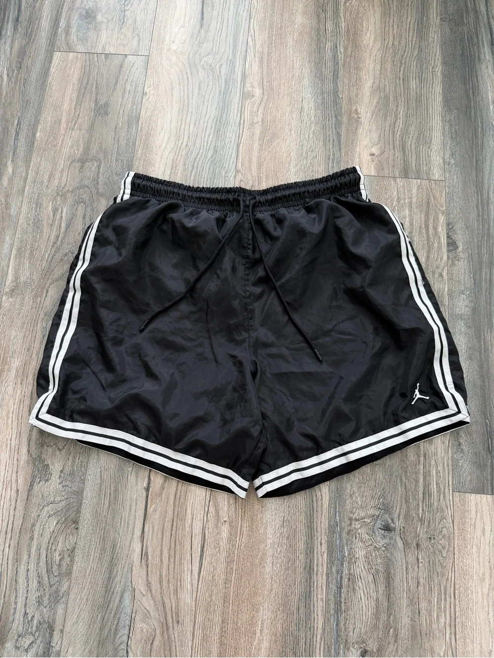 Nike Air Jordan Men's Essential Woven Black Basketball Shorts men’s size XXL